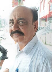 यू.एस. ढाका, व्यापारी