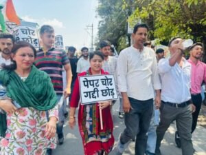 कांग्रेस ने मांगी जज की निगरानी में जांच