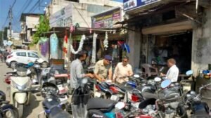 अवैध अतिक्रमण पर चला डंडा, 280 लोगों के चालान अवैध अतिक्रमण पर दून पुलिस ने किए 280 के चालान