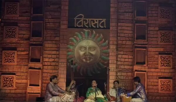 विरासत 2025 में बेगम परवीन सुल्ताना के सुरों ने बांधा समां