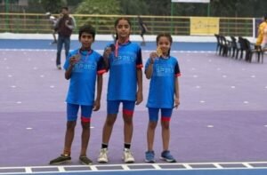 स्केटिंग रिंक पर दून की बेटियाँ छाईं: निवेदिता और कास्वी ने जीते गोल्ड निवेदिता ने जीता गोल्ड, कास्वी और आरुष ने प्रदेश को दिलाए पाँच मेडल