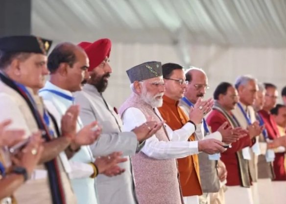 उत्तराखंड को पीएम मोदी की ₹8,000 करोड़ की सौगात