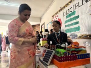 एडिफाई वर्ल्ड स्कूल देहरादून में विज्ञान प्रदर्शनी