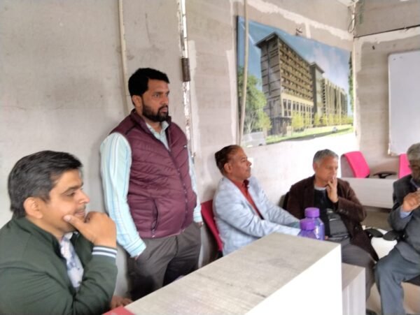 इन्दिरा मार्केट रि-डेवलपमेंट में सुस्ती, प्रभावितों ने जताई चिंता