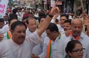 राजधानी में कांग्रेस का राजभवन मार्च, कानून-व्यवस्था पर सरकार को घेरा