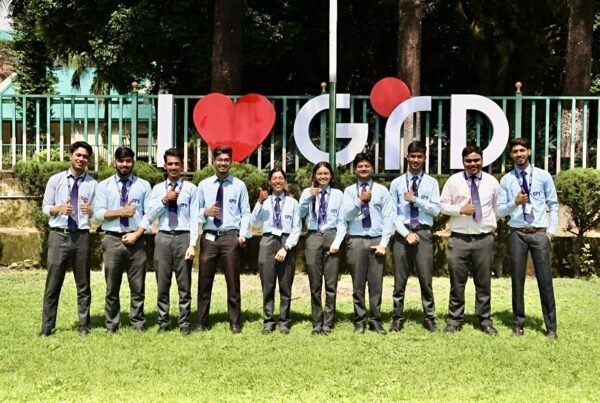 GRD Dehradun के 77 छात्रों को मल्टीनेशनल कंपनियों में नौकरी, कैंपस प्लेसमेंट जारी