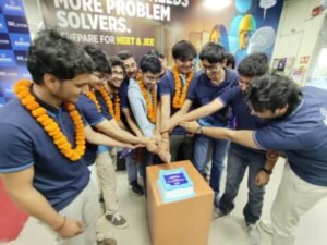 JEE Main 2026 Result: आकाश देहरादून के प्रक्षल जैन ने किया टॉप, 99.85 पर्सेंटाइल हासिल