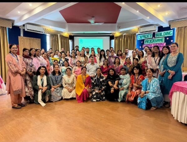 एशियन स्कूल में क्षमता निर्माण कार्यक्रम, 60 शिक्षकों को मिला आधुनिक मूल्यांकन प्रशिक्षण