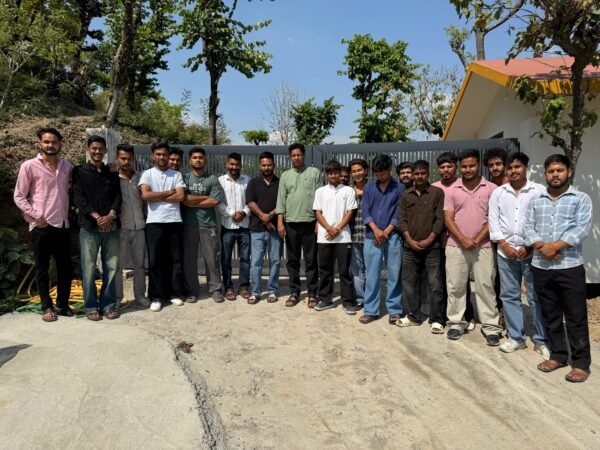 रायपुर में सरकारी भूमि पर अवैध निर्माण को लेकर कांग्रेस का विरोध