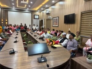 7 माह बाद भी नहीं हुई कार्रवाई, राज्य आंदोलनकारियों ने उठाई आवाज शासनादेश के 7 माह बाद भी नहीं हुई कार्रवाई, राज्य आंदोलनकारियों में रोष