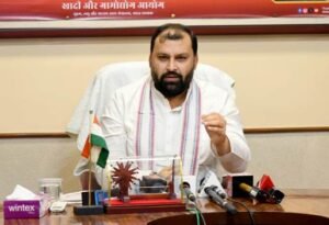 KVIC अध्यक्ष मनोज कुमार
