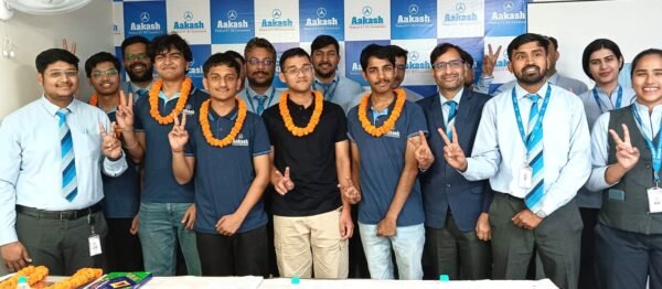 आकाश एजुकेशनल सर्विसेज लिमिटेड (एईएसएल), देहरादून के 16 स्टूडेंट्स जेईई एडवांस्ड 2026 के लिए क्वालिफ़ाई 
