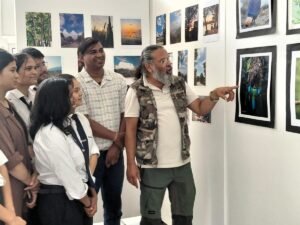 ‘बर्ड्स ऑफ उत्तराखंड’ प्रदर्शनी ने छात्रों को प्रकृति और फोटोग्राफी के प्रति आकर्षित किया।