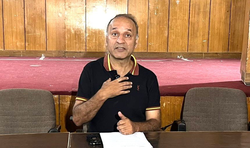 शरद कश्यप बोले- जान और संपत्ति को खतरा, सुरक्षा की मांग