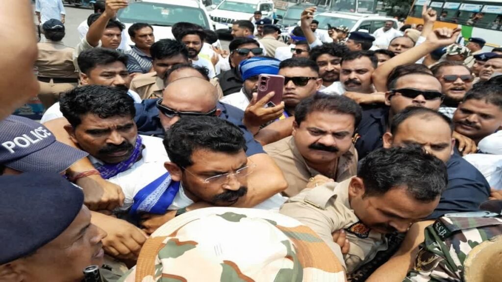 केतन हत्याकांड: टिहरी जा रहे सांसद चंद्रशेखर और विधायक उमेश को पुलिस ने हरिद्वार में रोका