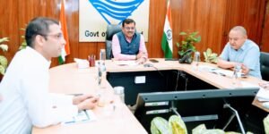 सीएस ने बैठक के दौरान ली पर्याटन विभाग की सभी योजनाओं की विस्तार से जानकारी CS Photo 01 dt. 14 July, 2026