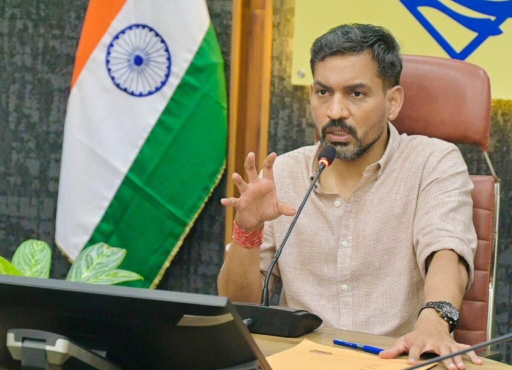07 जुलाई तक जमा करें गणना प्रपत्र, नहीं तो मतदाता सूची से छूट सकता है नाम