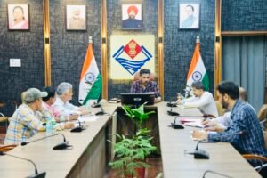 देहरादून में SIR-2026 अभियान को मिली रफ्तार, 100% गणना प्रपत्र वितरण और 86.34% डिजिटाइजेशन पूरा देहरादून में SIR-2026 अभियान को मिली रफ्तार, 100% गणना प्रपत्र वितरण और 86.34% डिजिटाइजेशन पूरा