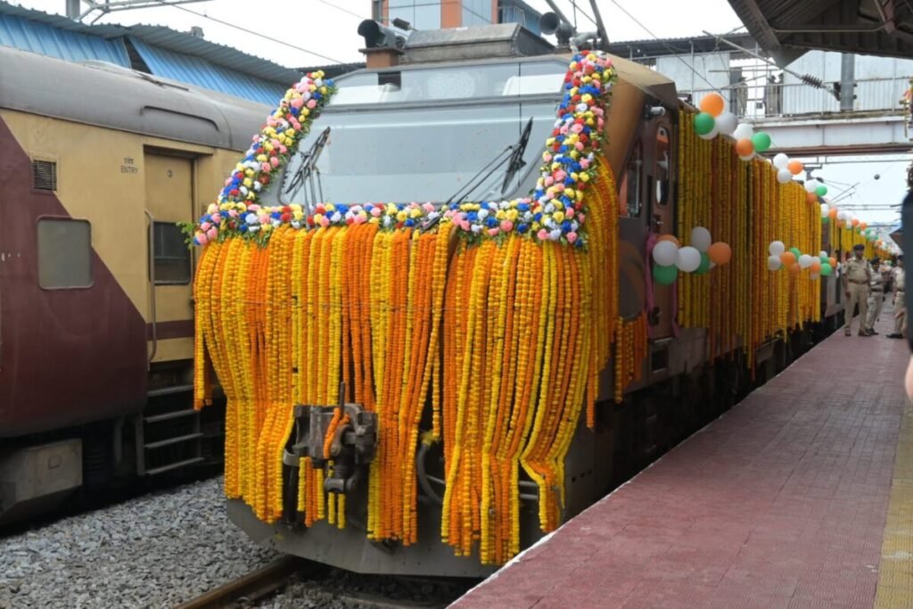 टनकपुर-नांदेड एक्सप्रेस की शुरुआत, शाहजहांपुर तक बढ़ी टनकपुर-पीलीभीत ट्रेन सेवा