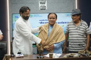 "बीज बम" अभियान पर्यावरण संरक्षण का सशक्त माध्यम : डॉ. धन सिंह रावत WhatsApp Image 2026-07-11 at 19.00.08