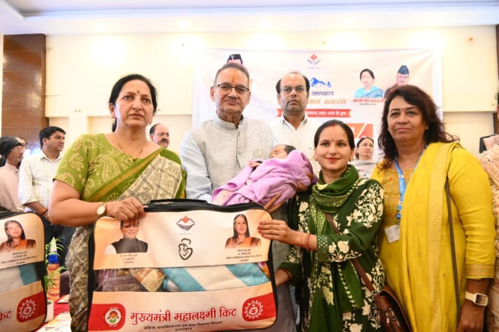 सेवा पखवाड़ा के बहुउद्देशीय शिविर में मंत्री गणेश जोशी ने सुनी जन समस्याएं, अधिकांश का मौके पर किया निस्तारण