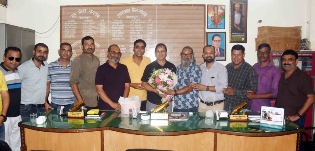 राजू पुशोला बने उत्तराखंड न्यूज़ कैमरामैन्स एसोसिएशन (UNCA) के अध्यक्ष, मुकेश राजपूत सचिव निर्वाचित