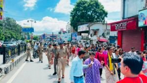 नर्सिंग एकता मंच का मंत्री आवास कूच, बैरिकेड पर रोके गए प्रदर्शनकारी, गिरफ्तारी के दौरान नर्सिंग अभ्यर्थी ने नस काटने का किया प्रयास WhatsApp Image 2026-07-23 at 17.36.58