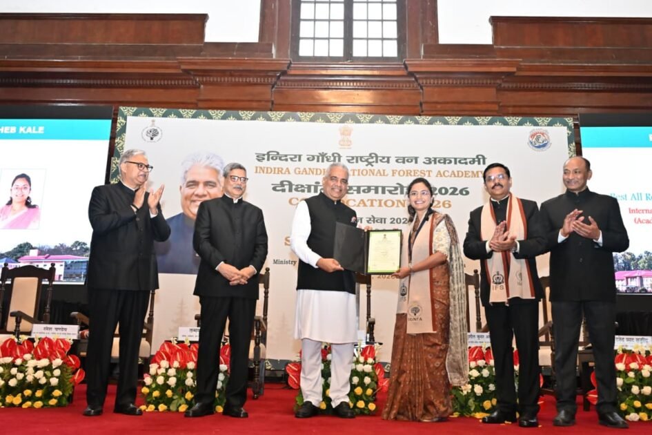 एक अच्छा अधिकारी वही है जो सबसे पहले एक अच्छा इंसान हो : भूपेंद्र यादव