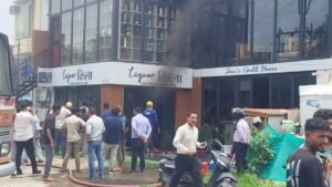 रामनगर में AC फटने से से विदेशी शराब की दुकान में लगी भीषण आग WhatsApp Image 2026-08-02 at 19.52.56