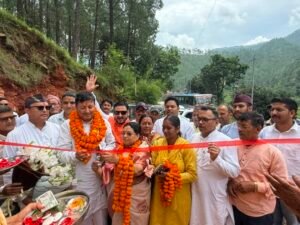 बागेश्वर के विकास को मिली नई रफ्तार, रुपये 12.18 करोड़ की सड़क का हुआ शुभारंभ WhatsApp Image 2026-08-26 at 15.19.11