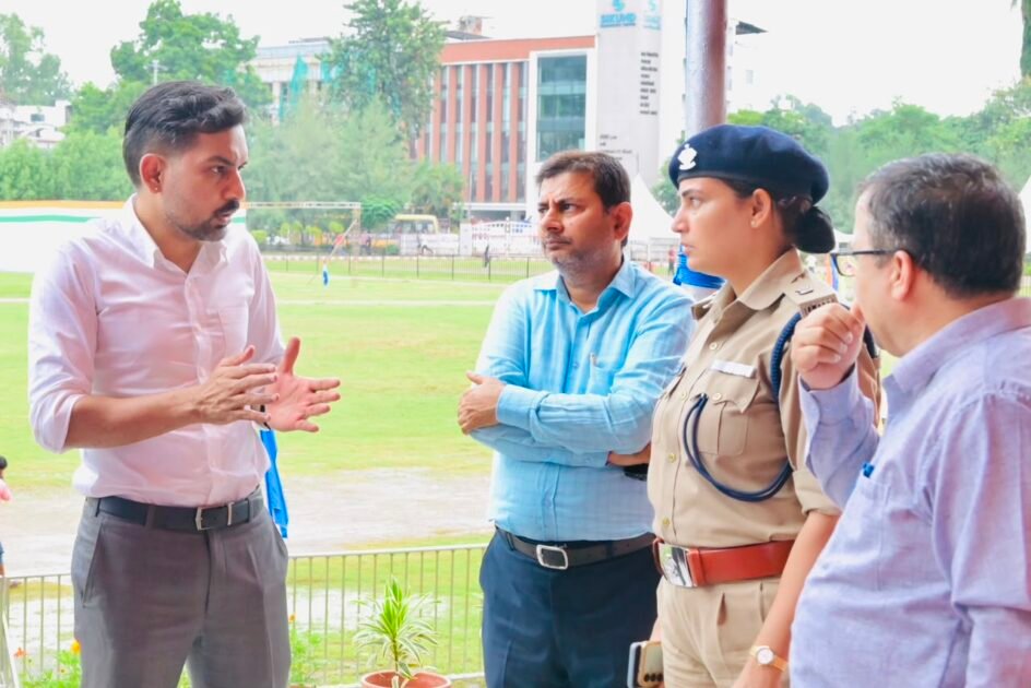 देहरादून के परेड ग्राउंड में 80वें स्वतंत्रता दिवस की तैयारियां पूर्ण, सीएम धामी करेंगे ध्वजारोहण