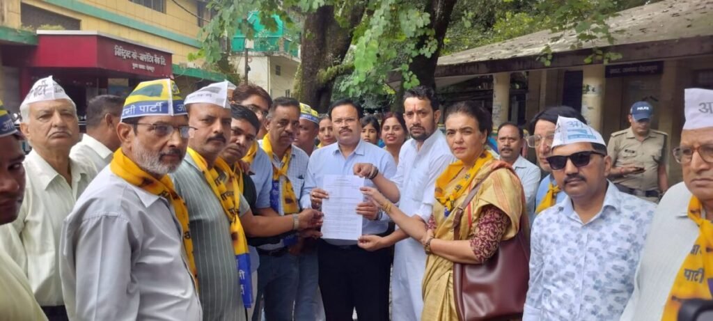 देहरादून में मेट्रो के बाद अब 24 मीटर लंबी ई-बस परियोजना पर सवाल, AAP ने मांगा 80-90 करोड़ के खर्च का हिसाब