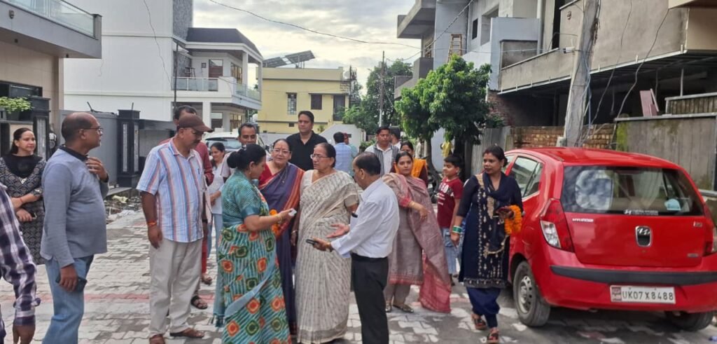 क्षेत्र में शत प्रतिशत सीवर लाइन की सुविधा पहुंचाना हमारा लक्ष्य: सविता कपूर