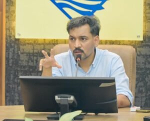 DM ने दिए सख्त निर्देश! बाल संरक्षण मामलों में तेजी लाएं अधिकारी