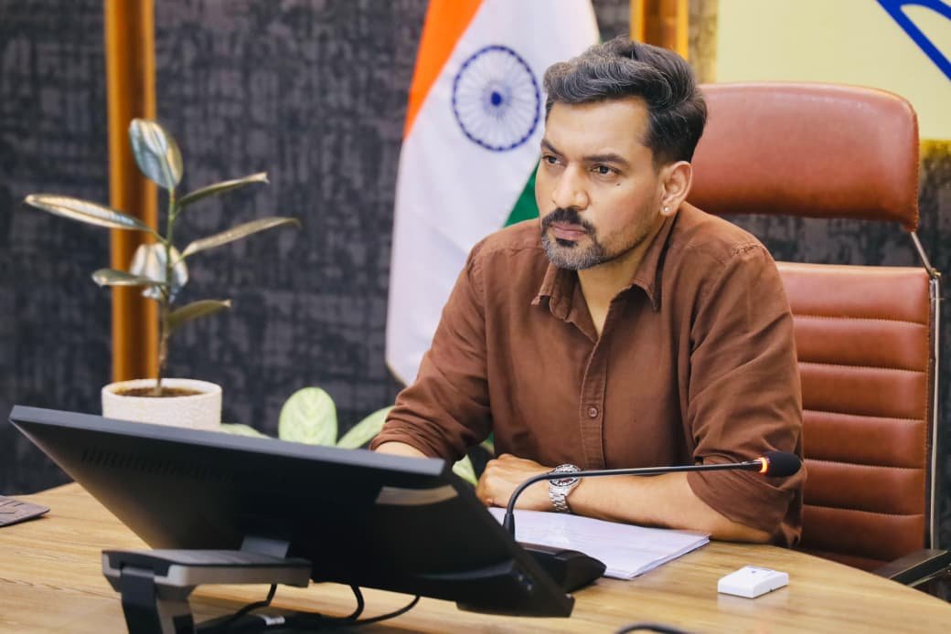 देहरादून में 15,540 राजस्व वाद लंबित, डीएम ने स्मार्ट मॉनिटरिंग के दिए निर्देश