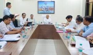 लैंड फ्रॉड के मामलों में प्रभावी जांच कर दोषियों के विरुद्ध कड़ी कार्रवाई सुनिश्चित करेंः आयुक्त गढवाल WhatsApp Image 2026-09-24 at 4.43.59 PM