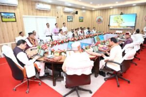 हरिद्वार को मिली तीन महत्वपूर्ण रेल सेवाओं की सौगात, मुख्यमंत्री धामी ने प्रधानमंत्री और रेल मंत्री का जताया आभार WhatsApp Image 2026-10-04 at 12.07.41 (1)
