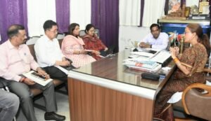नई दिल्ली में आयोजित होने जा रहे विभागीय सम्मेलन की तैयारियों को लेकर मंत्री रेखा आर्या ने की बैठक, महिला सुरक्षा, सशक्तिकरण जैसे महत्वपूर्ण विषयों पर होगा मंथन WhatsApp Image 2026-10-06 at 16.15.40
