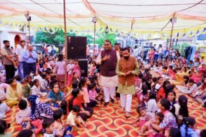 महानगर अध्यक्ष सिद्धार्थ उमेश अग्रवाल के नेतृत्व में नवरात्रि के शुभ अवसर पर 11 हजार कन्या पूजन का लक्ष्य WhatsApp Image 2026-10-16 at 11.46.13